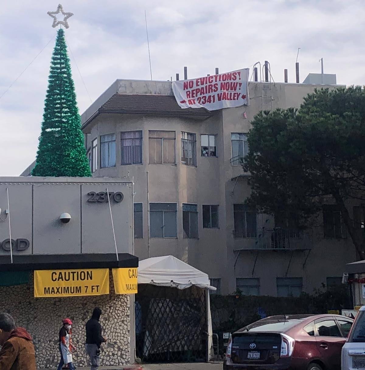 Una Década Sin Calefacción: Dentro de la Lucha de lxs Inquilinxs de Valley Street por una Vivienda Digna